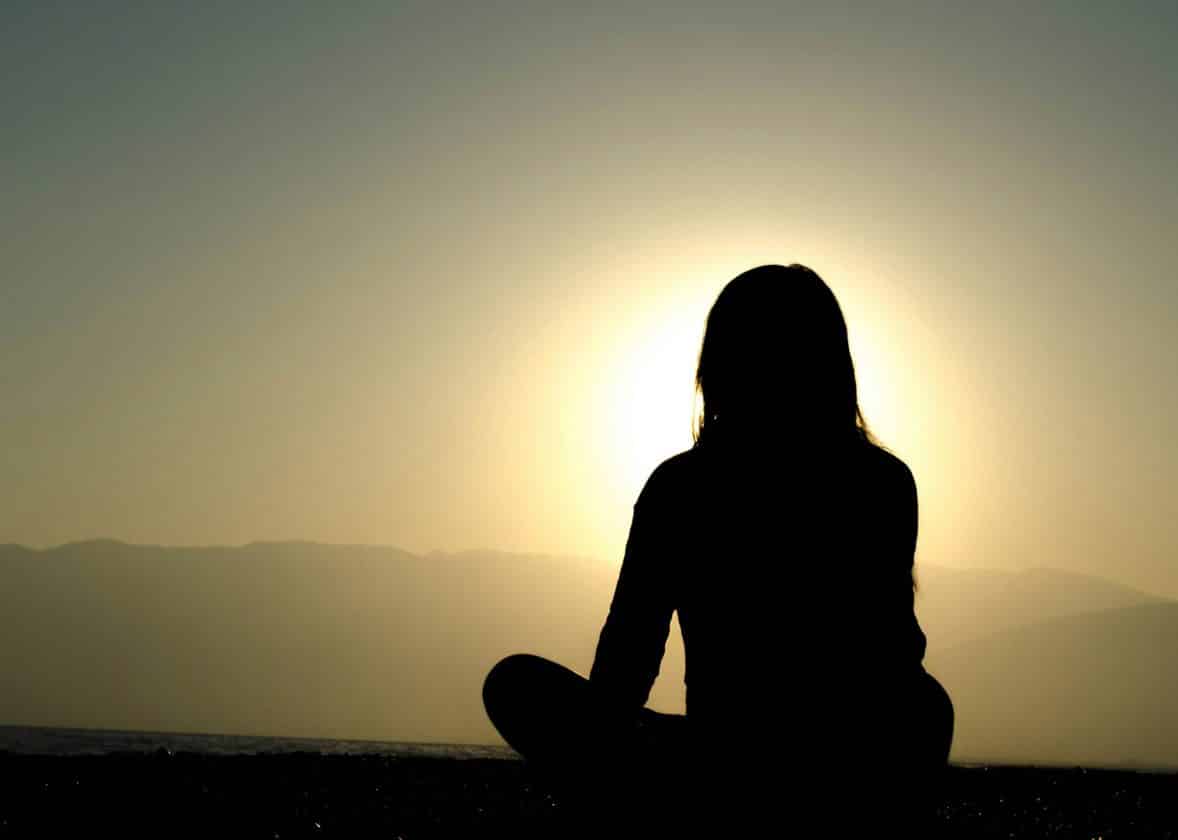 ART-THERAPIE & MEDITATION : un duo thérapeutique pour le bien-être mental à Nantes